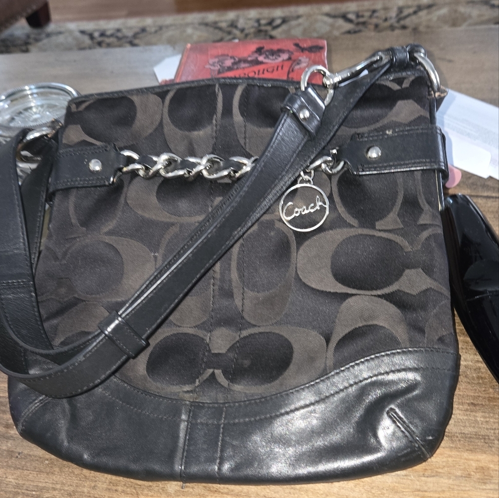 Coach Signature Chain Hobo